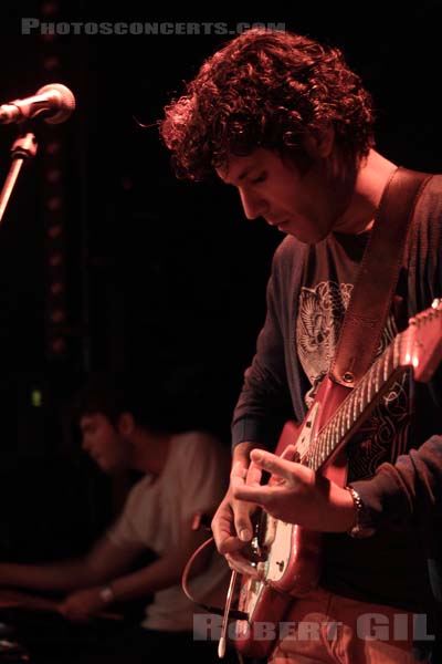 MELODY'S ECHO CHAMBER - 2012-06-06 - PARIS - Trabendo - Jean Thevenin